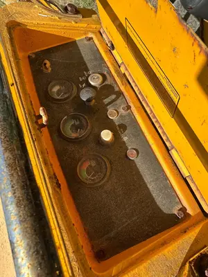 1987 DEERE 450E - view 14 of 30