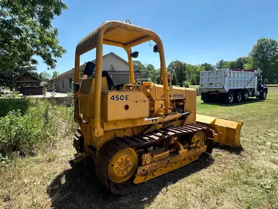 1987 DEERE 450E - view 8 of 30