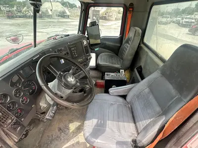 2015 MACK GRANITE GU813 - view 17 of 44