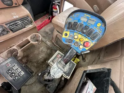 2005 MACK GRANITE CV713 - view 18 of 39