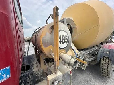 2017 MACK GRANITE GU813 - view 13 of 45