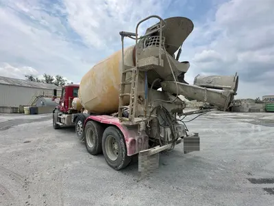 2017 MACK GRANITE GU813 - view 10 of 45