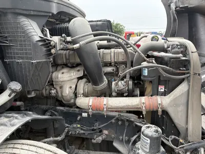 2018 FREIGHTLINER CASCADIA 126 - view 12 of 50