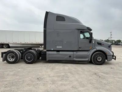 2020 PETERBILT 579 - view 6 of 50