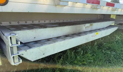 2014 DOONAN 53' x 102" - view 17 of 36