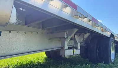 2014 DOONAN 53' x 102" - view 10 of 36