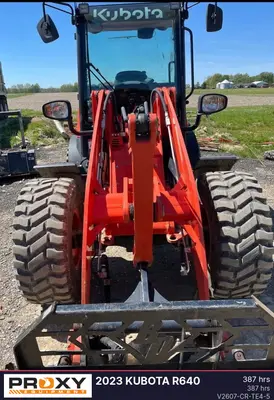 2023 KUBOTA R640 - view 3 of 21