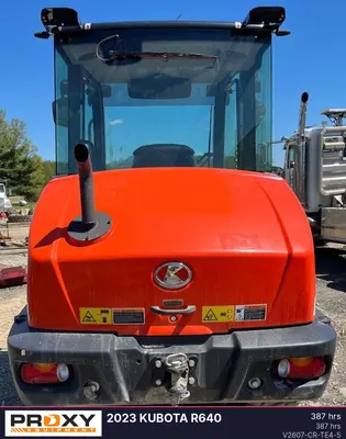 2023 KUBOTA R640 - view 9 of 21