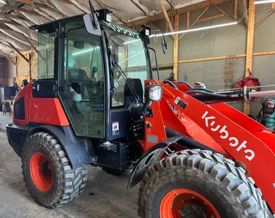 2023 KUBOTA R640 - view 6 of 21