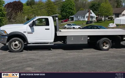 2016 DODGE RAM 5500 - view 2 of 3