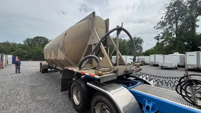 1992 J & L Tank, INC 42 foot - view 2 of 10