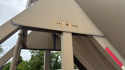 1992 J & L Tank, INC 42 foot - view 9 of 10