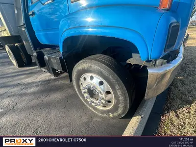 2001 CHEVROLET C7500 - view 19 of 24