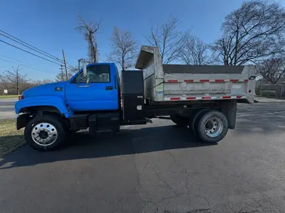 2001 CHEVROLET C7500 - view 4 of 24