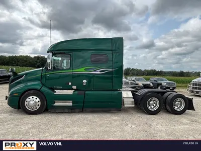 2019 Volvo VNL - view 5 of 32
