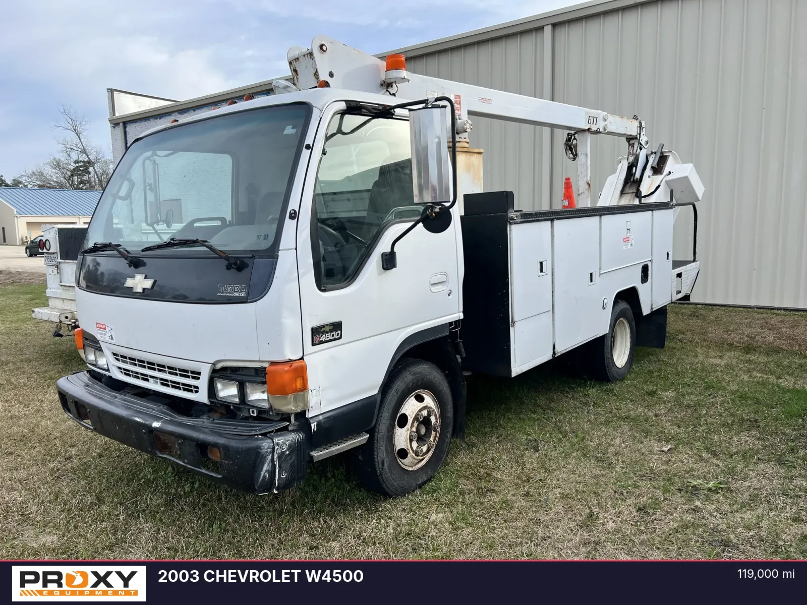 2003 CHEVROLET W4500
