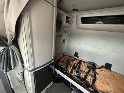 2022 PETERBILT 579 SLEEPER - view 12 of 31