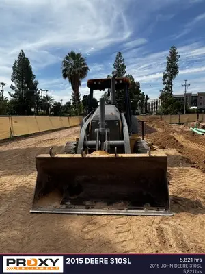 2015 Deere 310SL - view 5 of 28