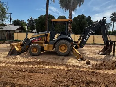 2015 Deere 310SL - view 7 of 28