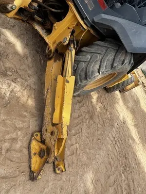 2015 Deere 310SL - view 14 of 28