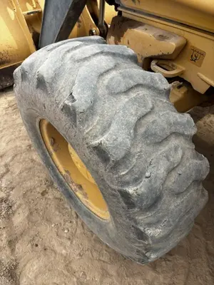 2015 Deere 310SL - view 15 of 28