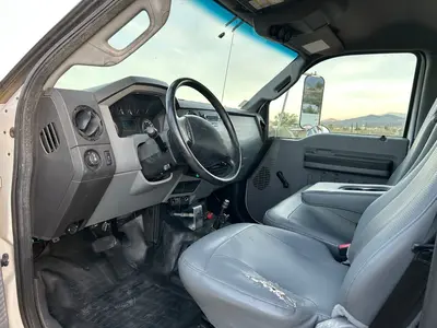2012 FORD F650 - view 14 of 19