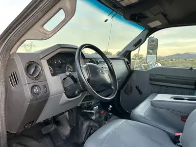 2012 FORD F650 - view 11 of 19