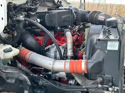 2012 FORD F650 - view 17 of 19