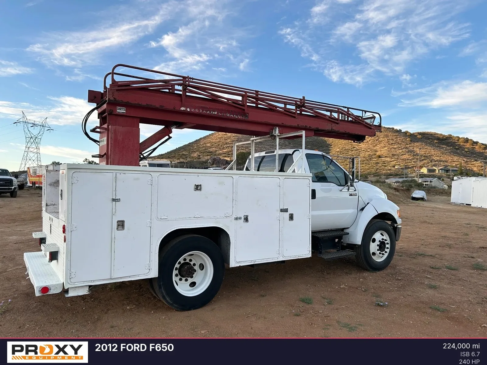 2012 FORD F650