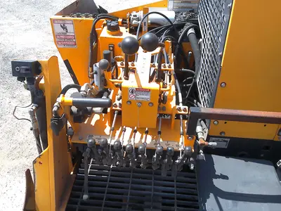 2016 LEEBOY 8500C - view 12 of 18