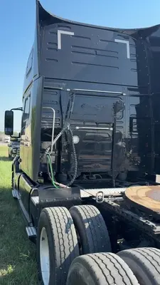 2019 KENWORTH T680 - view 5 of 13