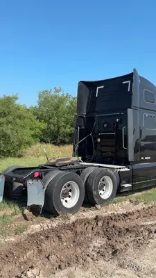 2019 KENWORTH T680 - view 10 of 13