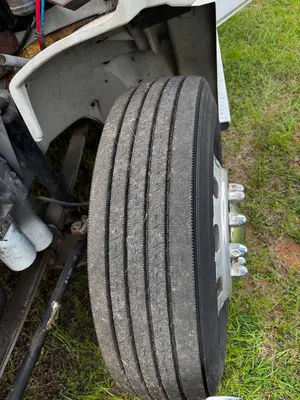 1999 FREIGHTLINER FL60 - view 17 of 39