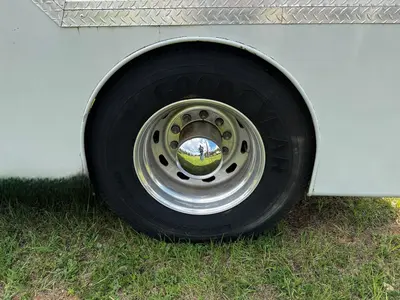 1999 FREIGHTLINER FL60 - view 13 of 39