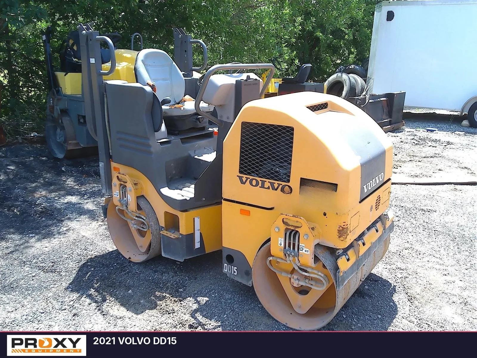 2021 VOLVO DD15