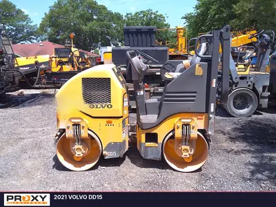 2021 VOLVO DD15 - view 4 of 14