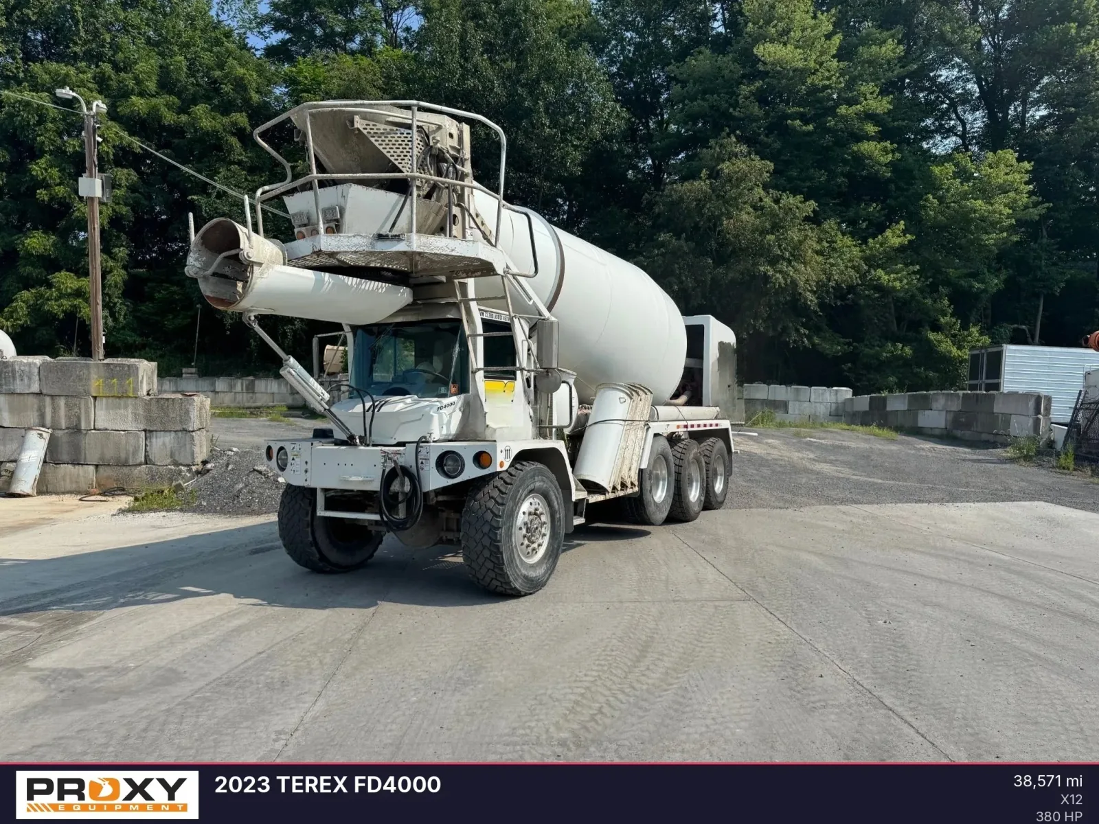 2023 TEREX FD4000