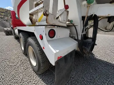 1997 Mack DM690S - view 11 of 33
