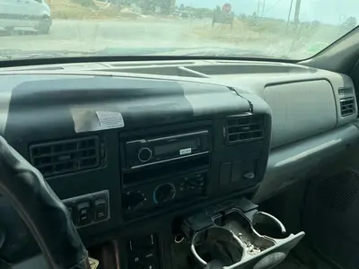 2009 Ford F750 SUPER DUTY - view 13 of 14