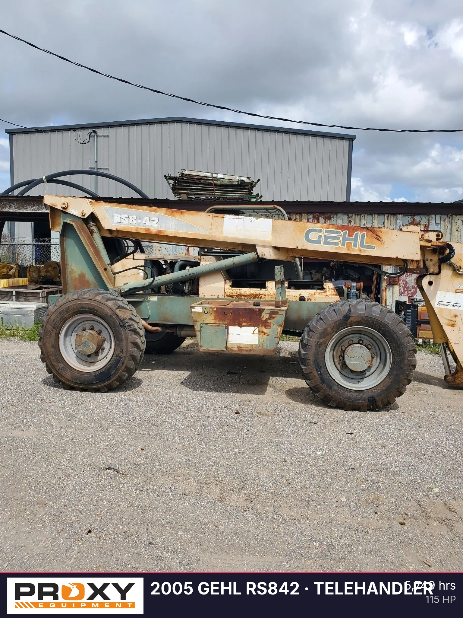 2005 GEHL RS842