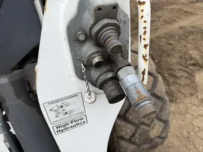 2020 Bobcat S770 - view 10 of 18