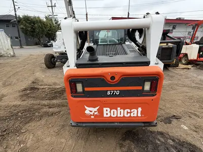 2020 Bobcat S770 - view 7 of 18