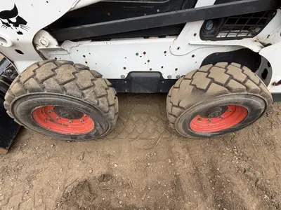 2020 Bobcat S770 - view 12 of 18