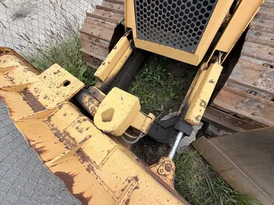 1986 Caterpillar D3B - view 10 of 18