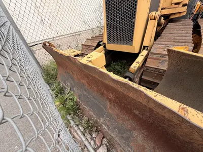 1986 Caterpillar D3B - view 6 of 18