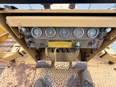 1986 Caterpillar D3B - view 15 of 18