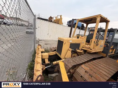 1986 Caterpillar D3B - view 2 of 18