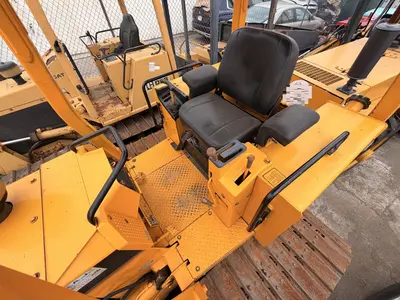 1988 Deere 450G - view 8 of 19