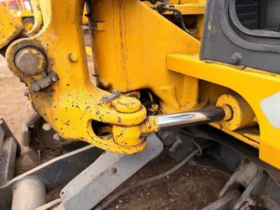 2012 KOMATSU PC88MR-8 - view 10 of 30