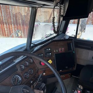 1992 FREIGHTLINER FLD120 - view 10 of 44